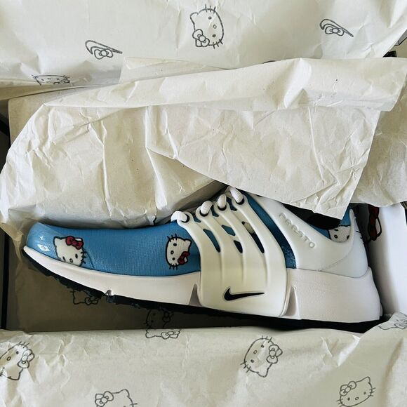 NIKE Air Presto x Hello Kitty® University Blue/White/Light Crimson/Black -US 8.5 - Picture 2 of 10